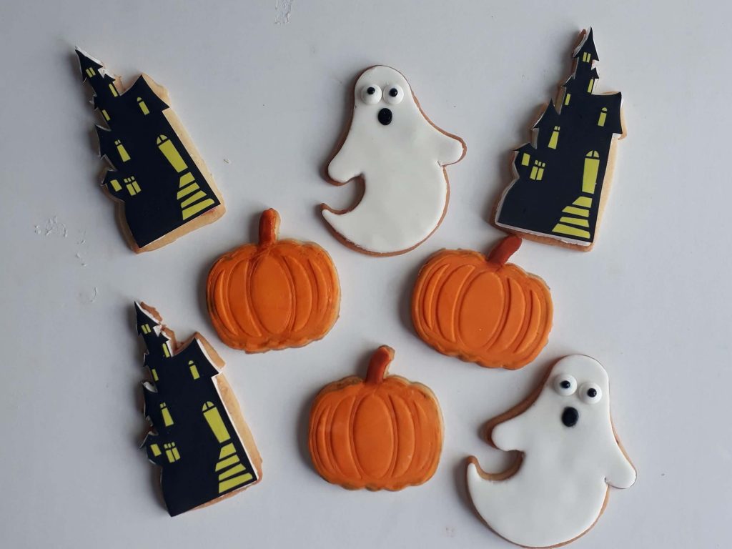 silhouette-uk-blog-corinne-regan-halloween-cookies-c2-1024x768