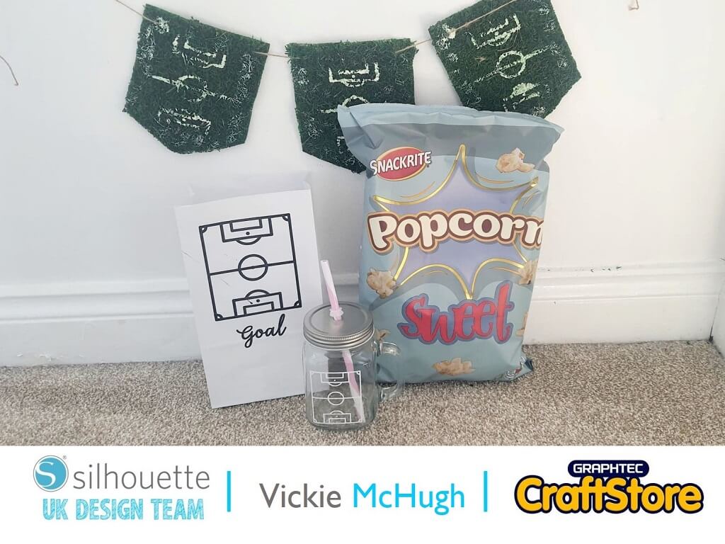 silhouette uk blog - vickie mchugh - wc2421 - complete